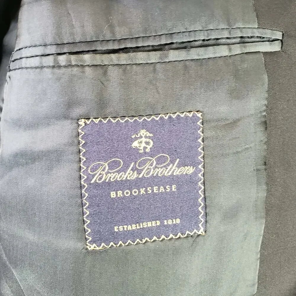 Brooks Brothers Madison Loro Piana Blazer Men's 41R Navy Gold Logo Buttons